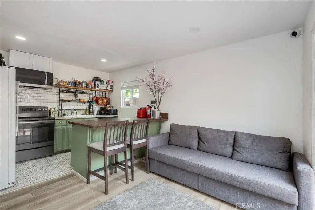 1434 Hilltop Drive 30 — photo