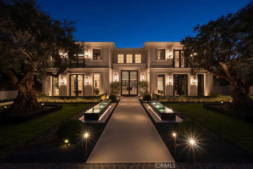 7 Sailview — photo