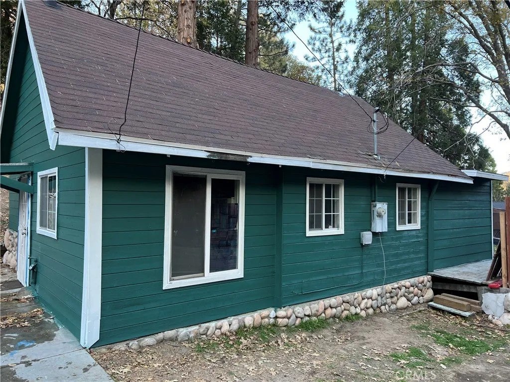 29228 Hook Creek — photo