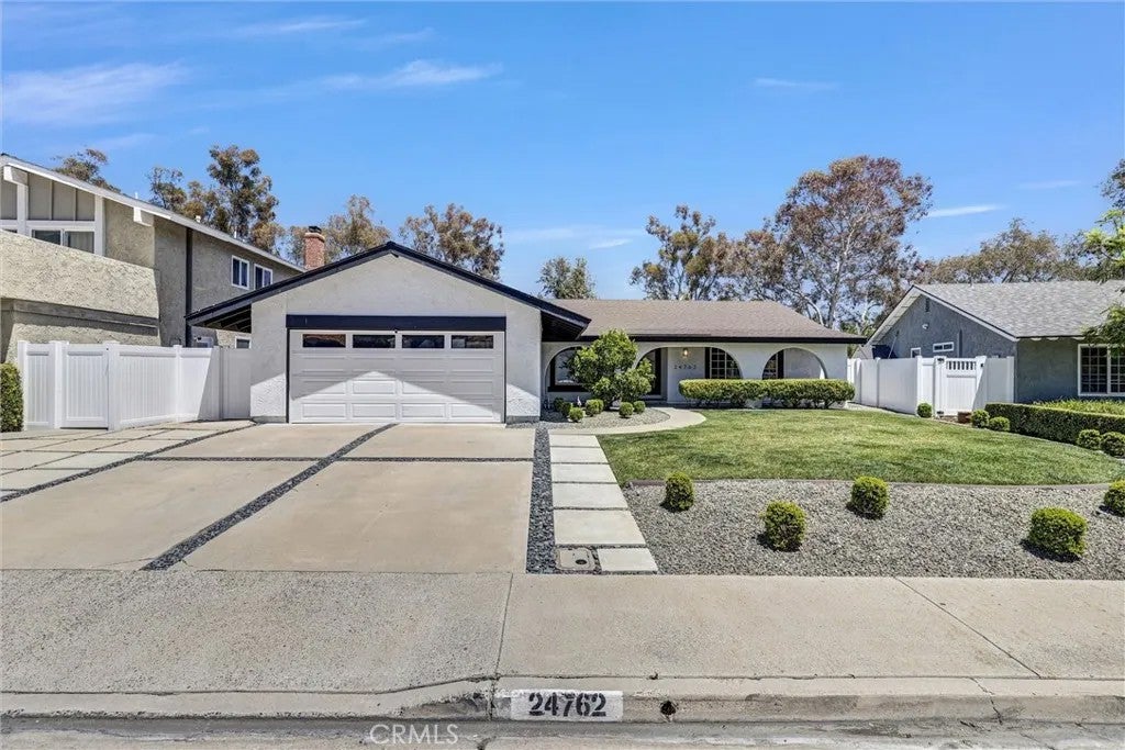 24762 San Vincent Lane — photo