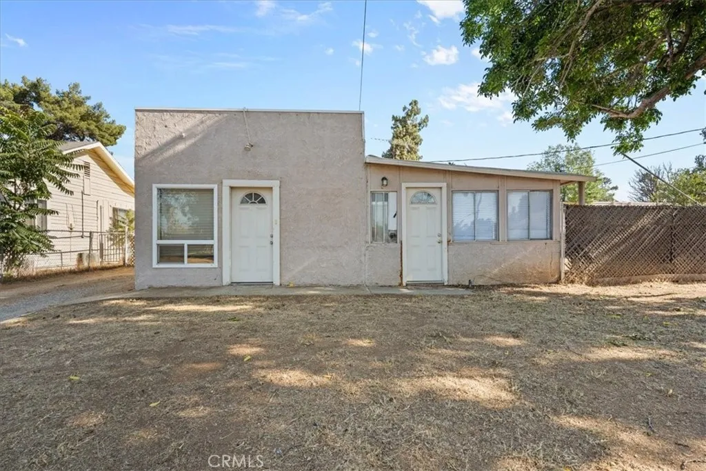 893 E 5th, Beaumont, CA 92223 — photo 2