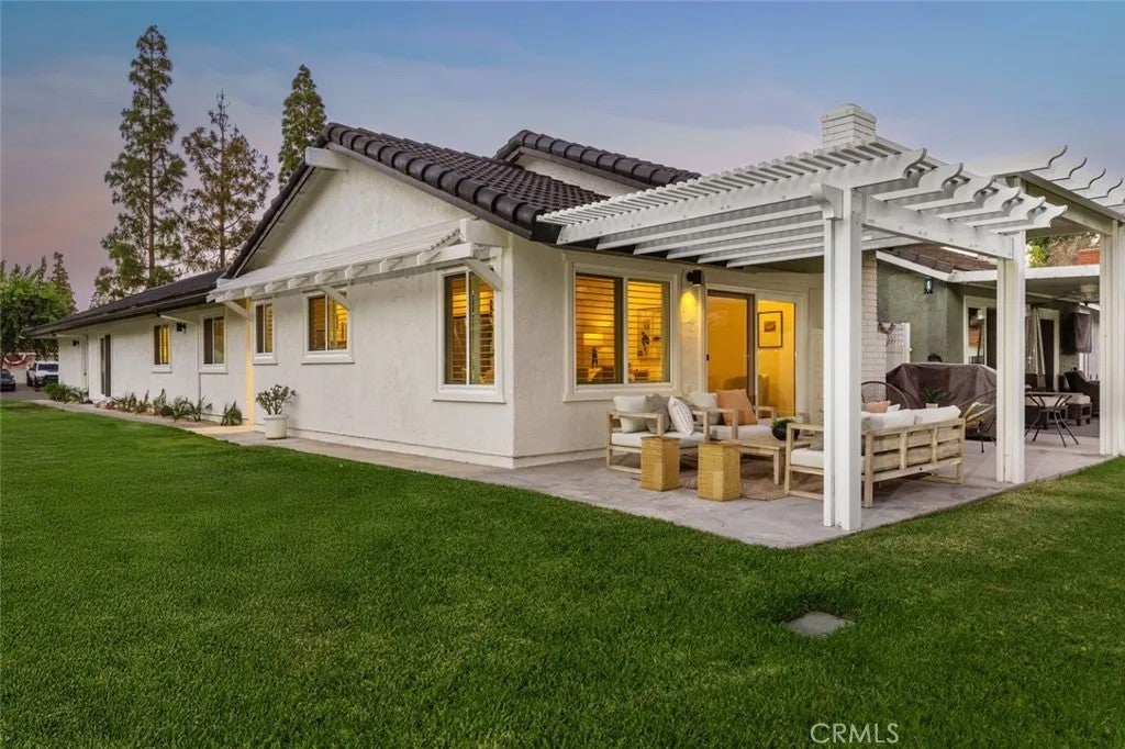 24142 Minnetonka Lane — photo