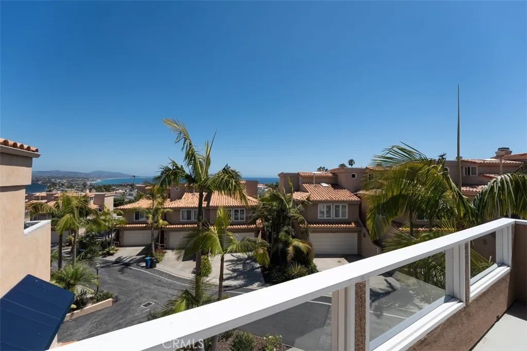 24345 Vista Point — photo