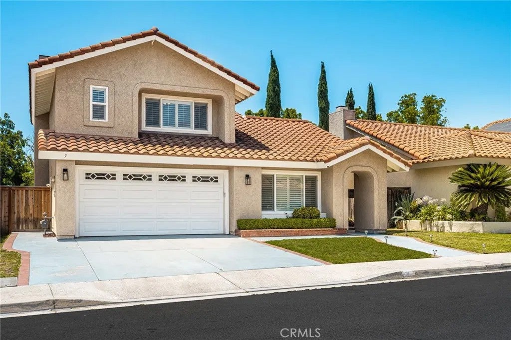 7 Temecula Court — photo