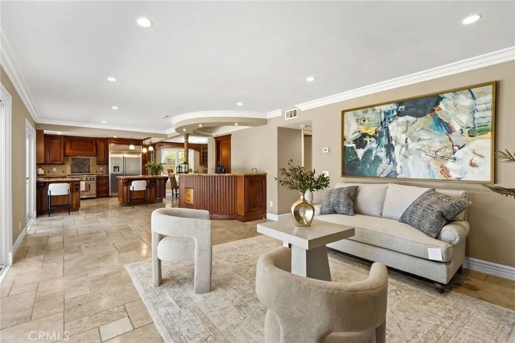 6573 E North View Drive — photo