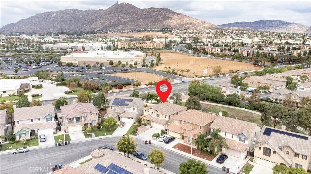 22272 Summer Holly Avenue — photo