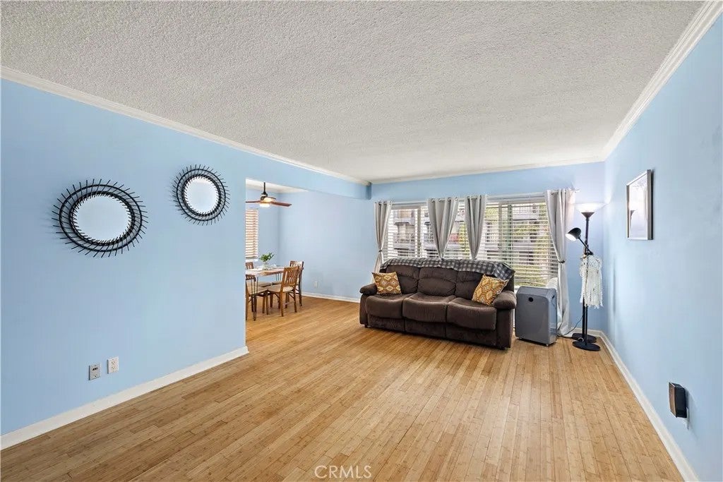 335 Cedar Ave #315 — photo