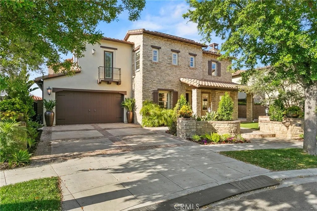 7 Kent Court — photo