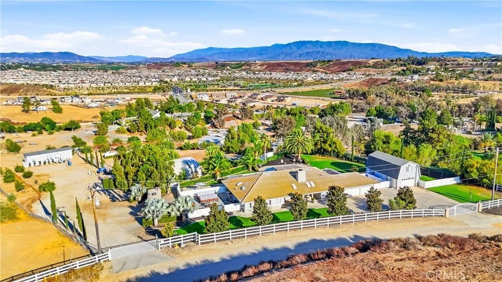 39130 Pala Vista — photo
