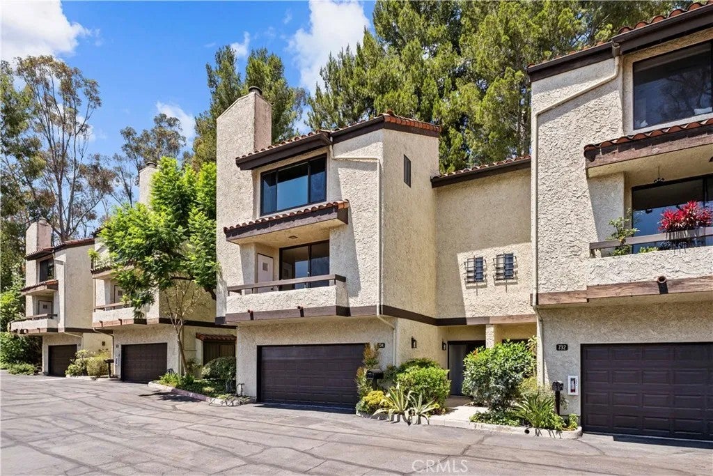 734 Fremont Villas — photo
