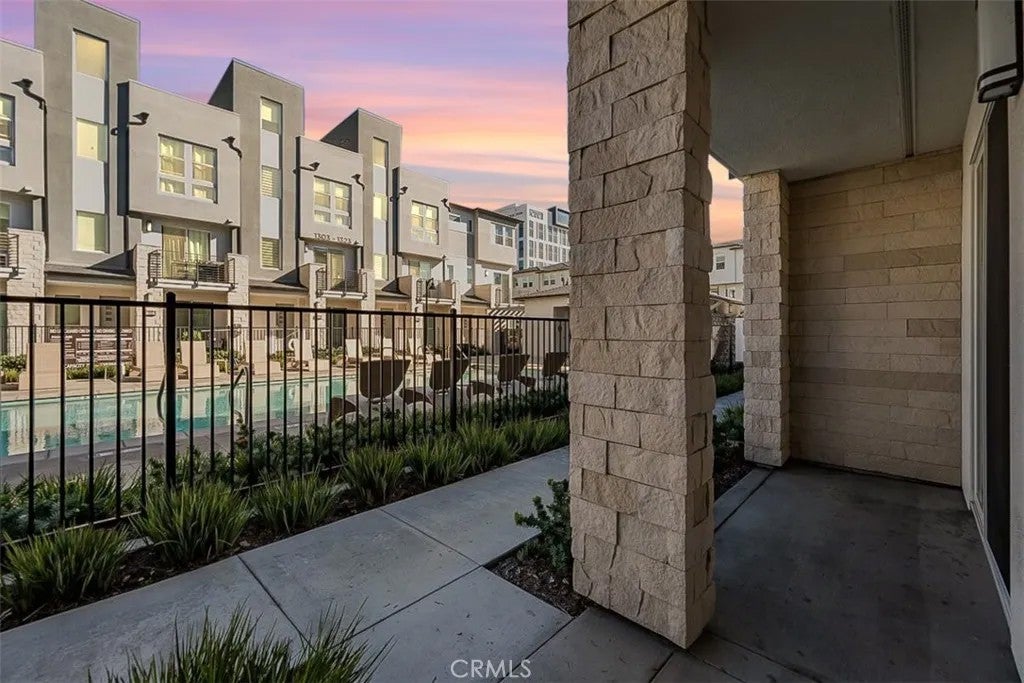 1415 West Cara Drive — photo