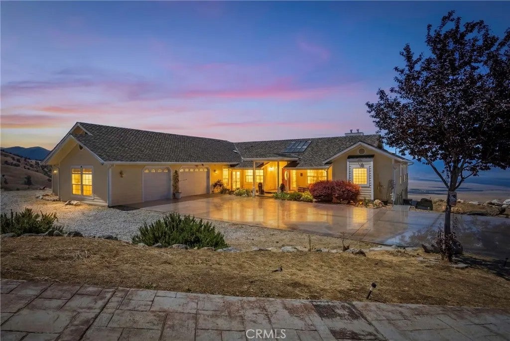 18211 Morgan Court — photo