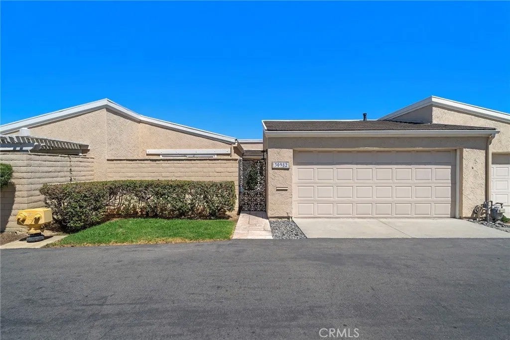 30982 Lucia Lane — photo