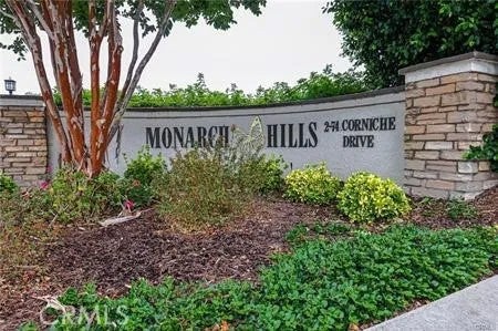 44 Corniche Drive a — photo