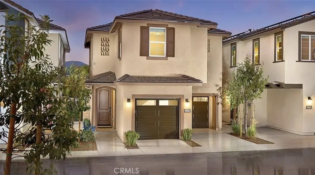 4933 Bracken Way — photo