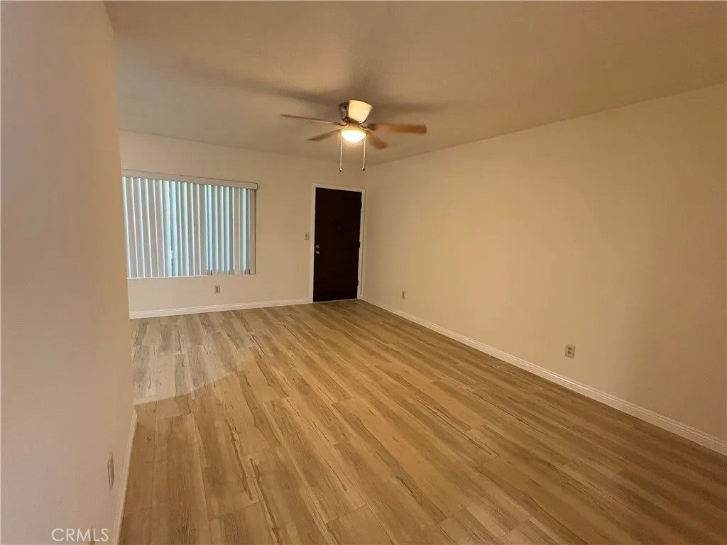 1330 W Lambert 125 — photo