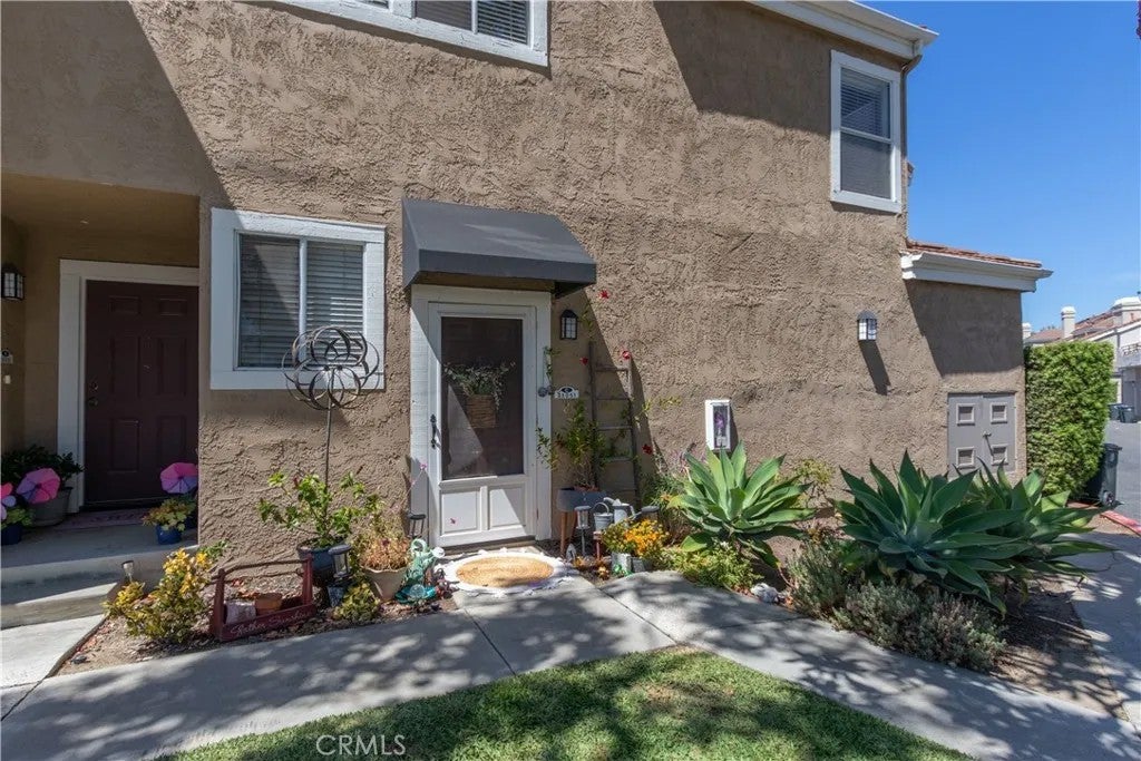 25051 Calle Playa C — photo