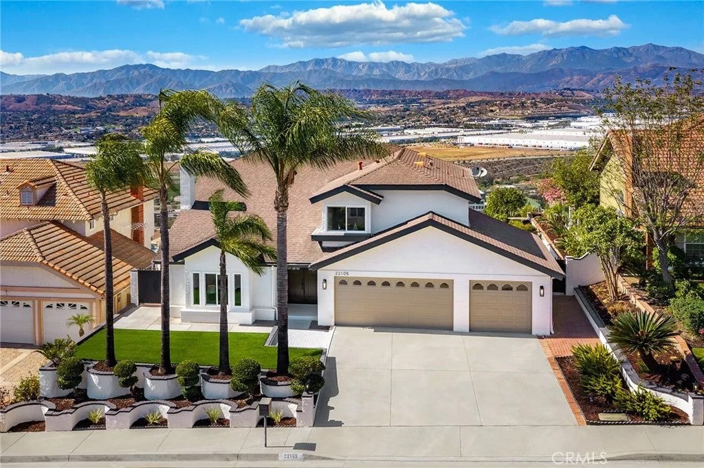 22105 Birds Eye Dr — photo