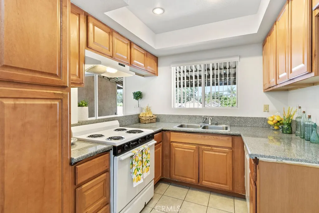 1801 Greenleaf Street Unit 15 — photo