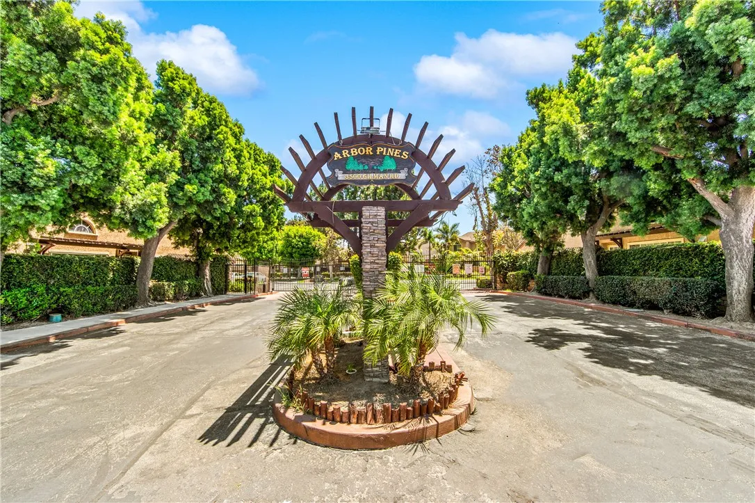 12525 Pinehurst, El Monte, CA 91732 — photo 2