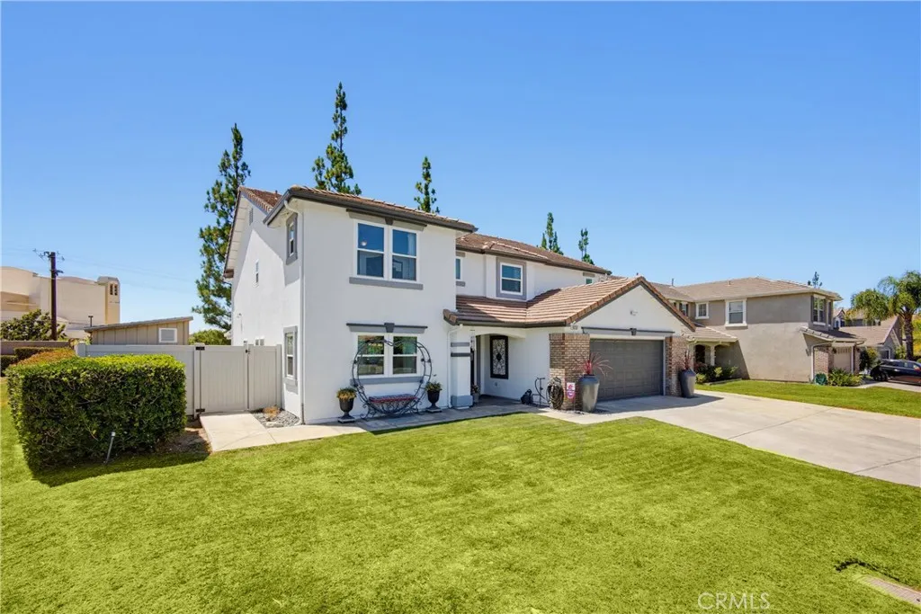 9237 Meadow, Riverside, CA 92508 — photo 2