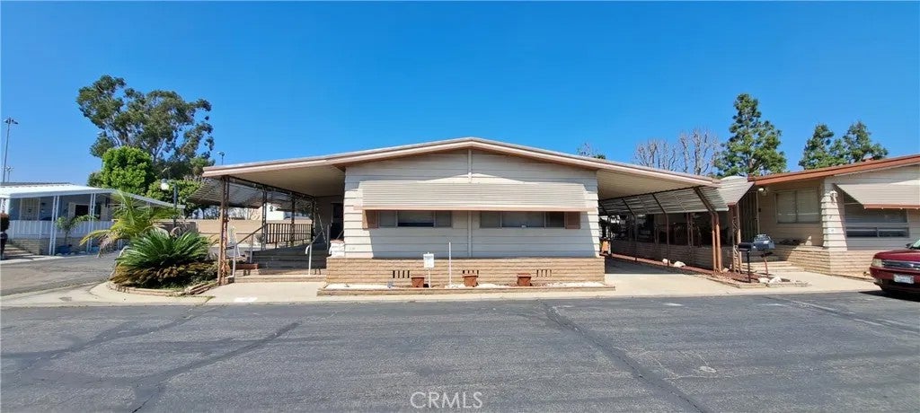 6741 Lincoln 30 — photo