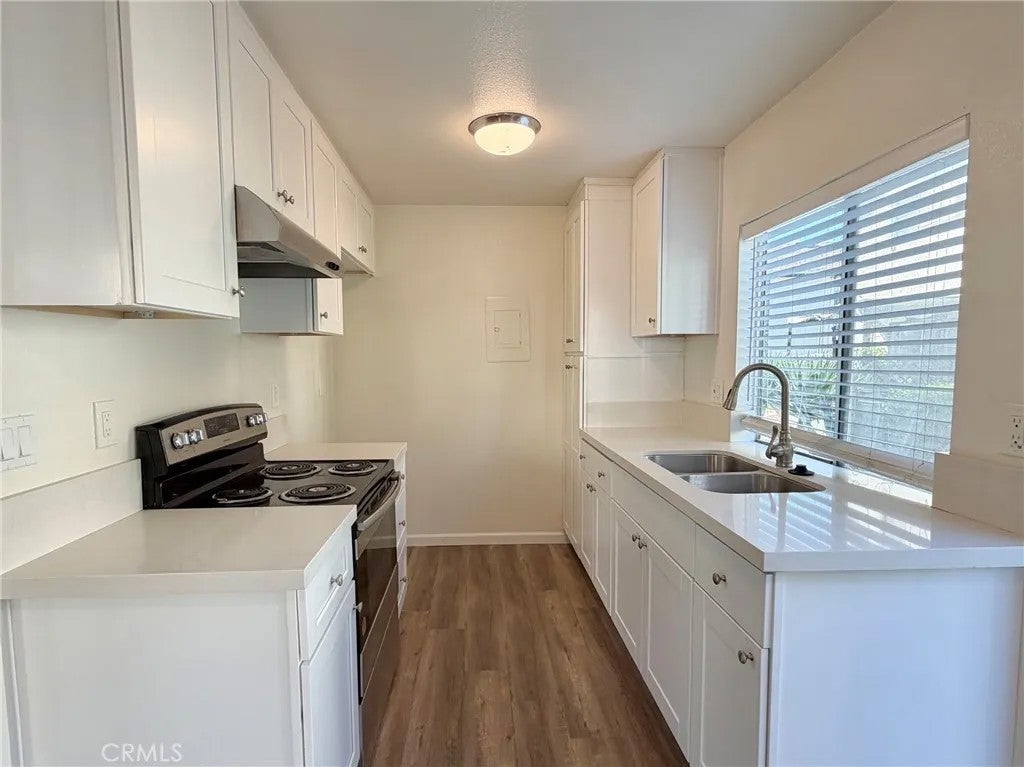 23216 Orange Ave 7 — photo