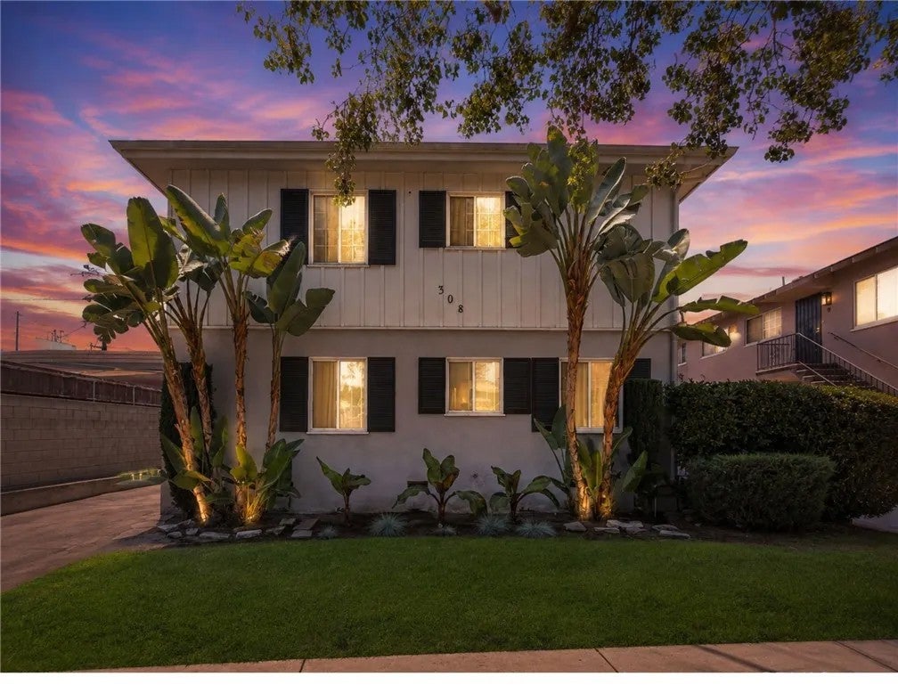 308 E Maple Apt 5 — photo