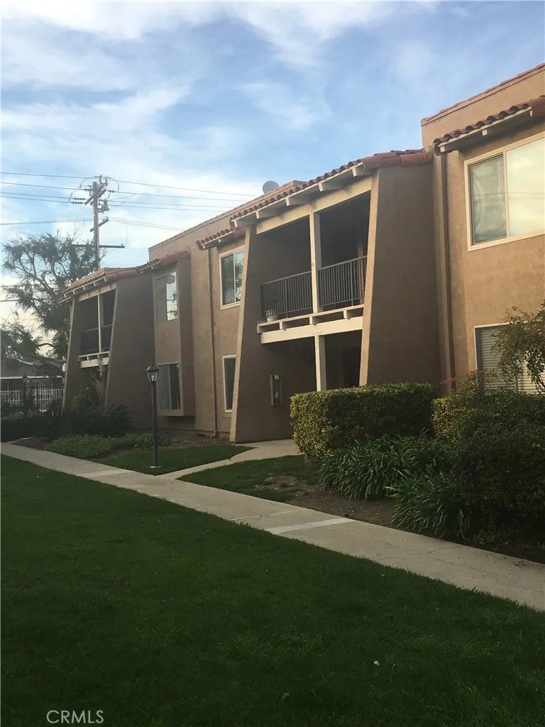 13722 Red Hill 14 — photo