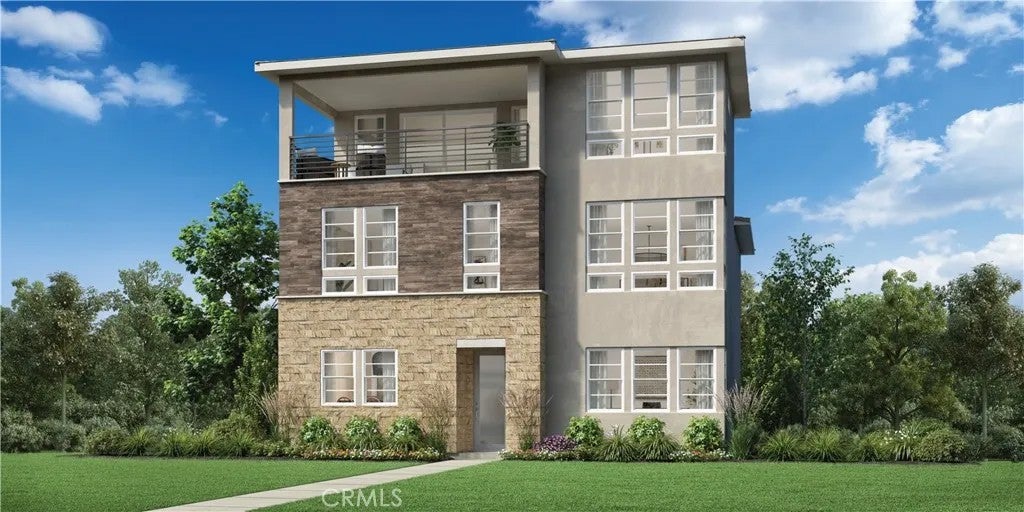2428 LIV Way — photo