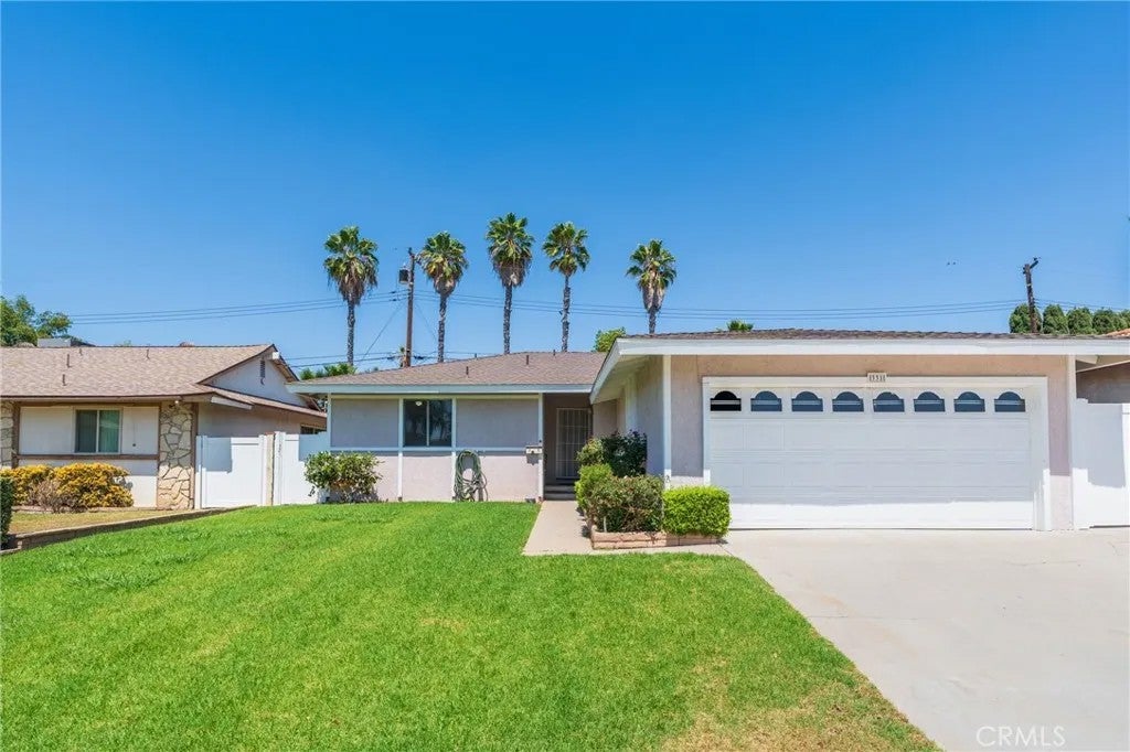 331 E. Olive Ave. — photo
