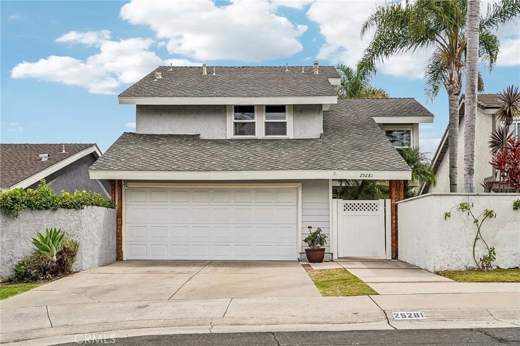 25281 Aldea Court — photo