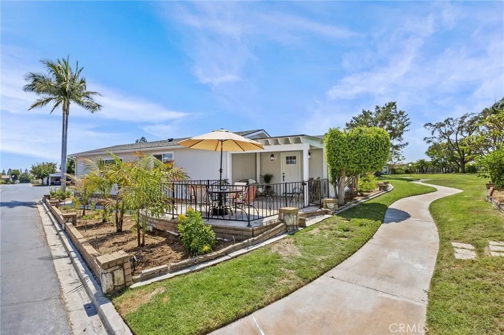 685 Wood Lake 184 — photo