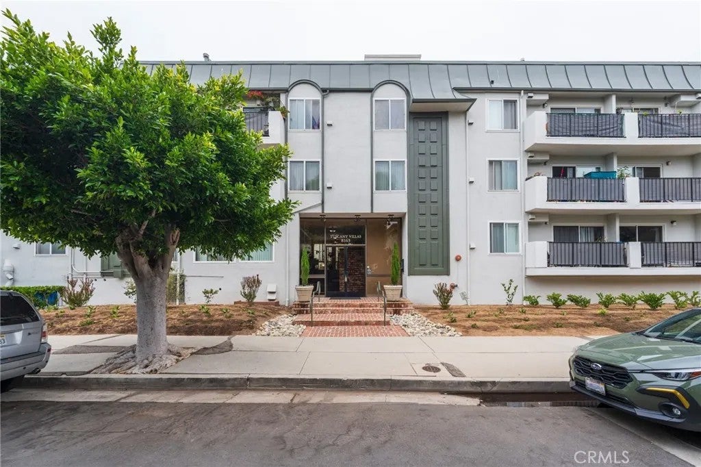 8163 Redlands Street 56 — photo
