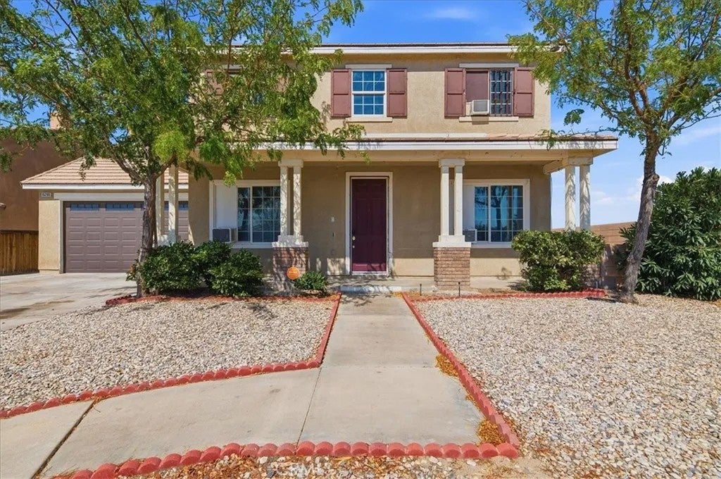 15290 Alexandria — photo