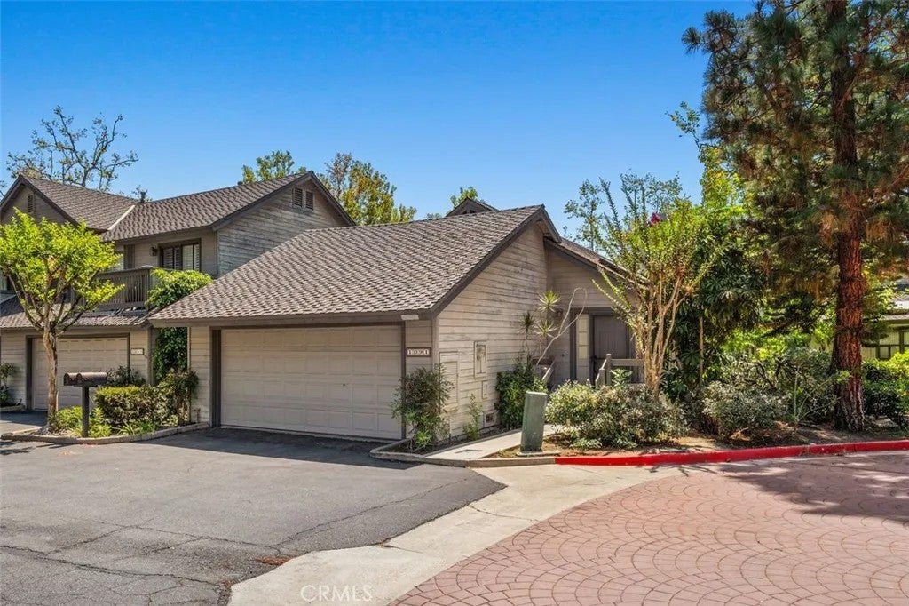 1091 Stone Brook Lane — photo