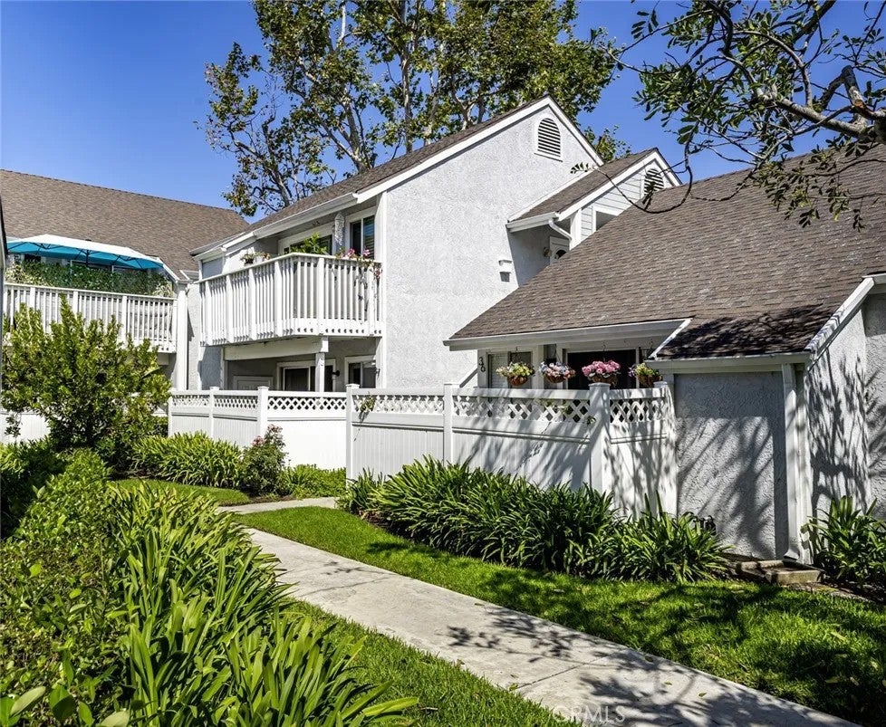 37 Terrace Circle — photo