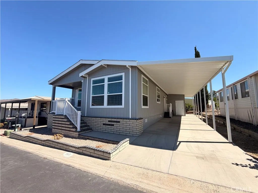 3500 Buchanan 101 — photo