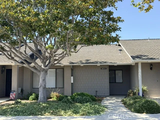 8566 Larkhall Circle Unit 813B — photo