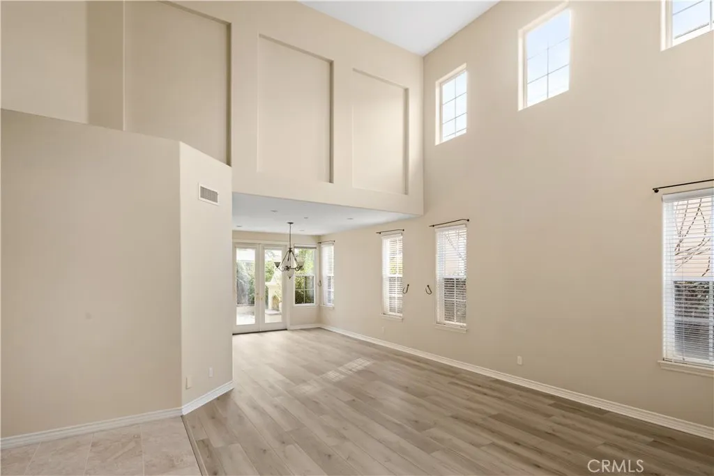 129 Nighthawk, Irvine, CA 92604 — photo 2