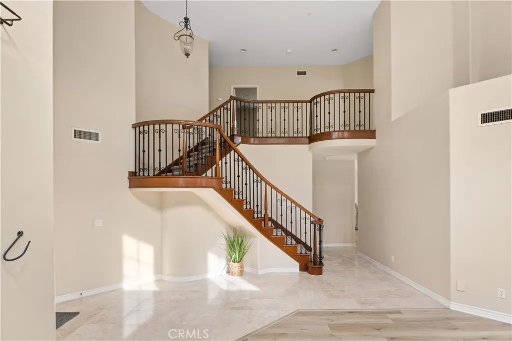 129 Nighthawk, Irvine, CA 92604 — photo 3