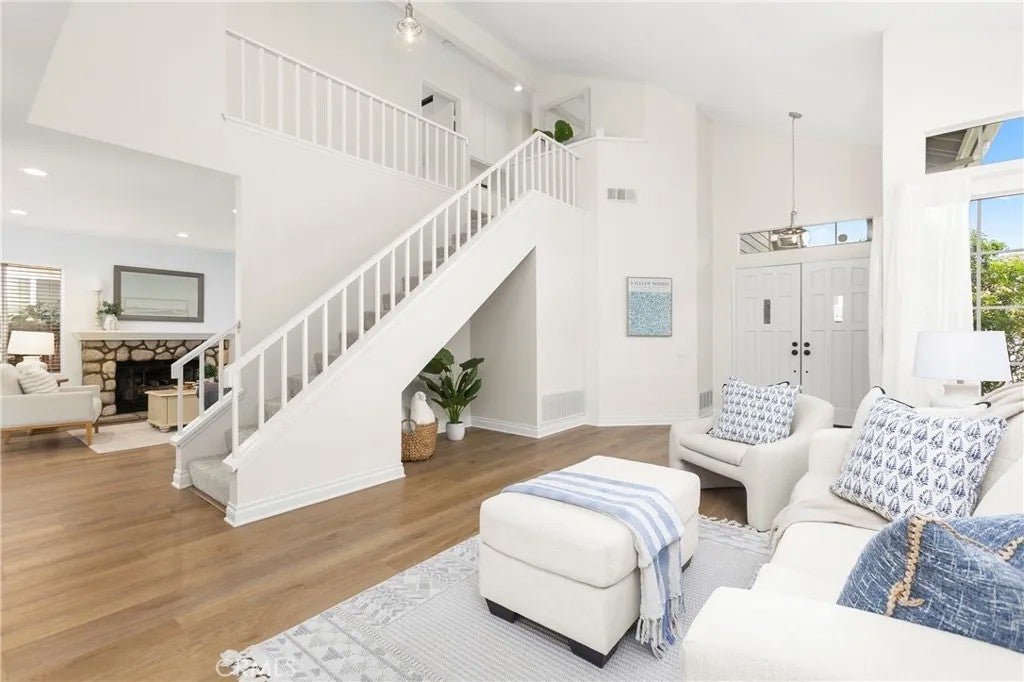 28782 Vista Saddleback — photo
