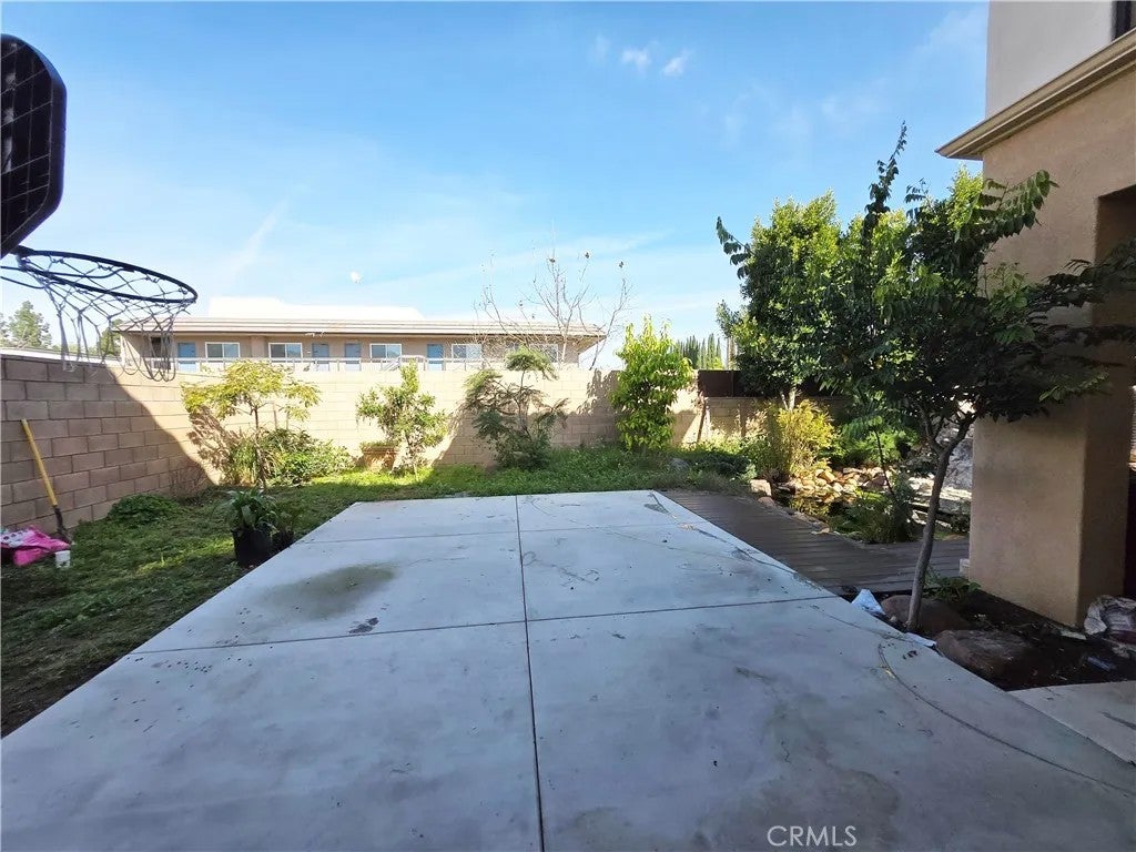 10457 Saint Anna Pl — photo