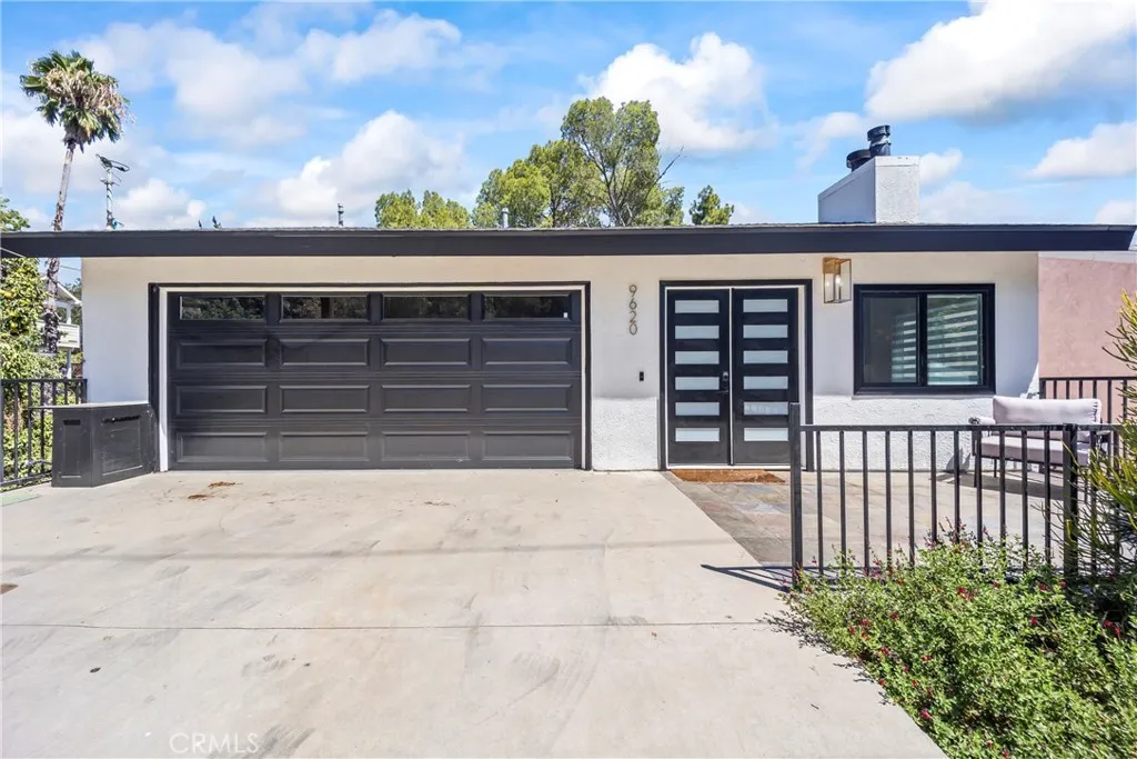 9620 Alene, Tujunga, CA 91042 — photo 2