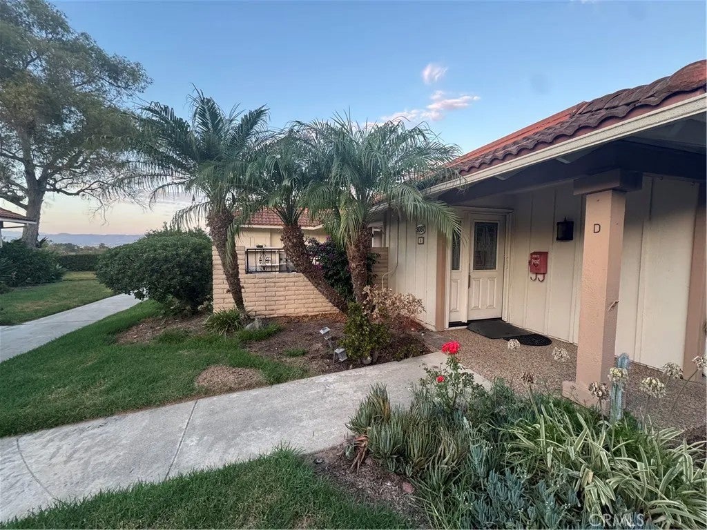 3087 Via Serena North D — photo
