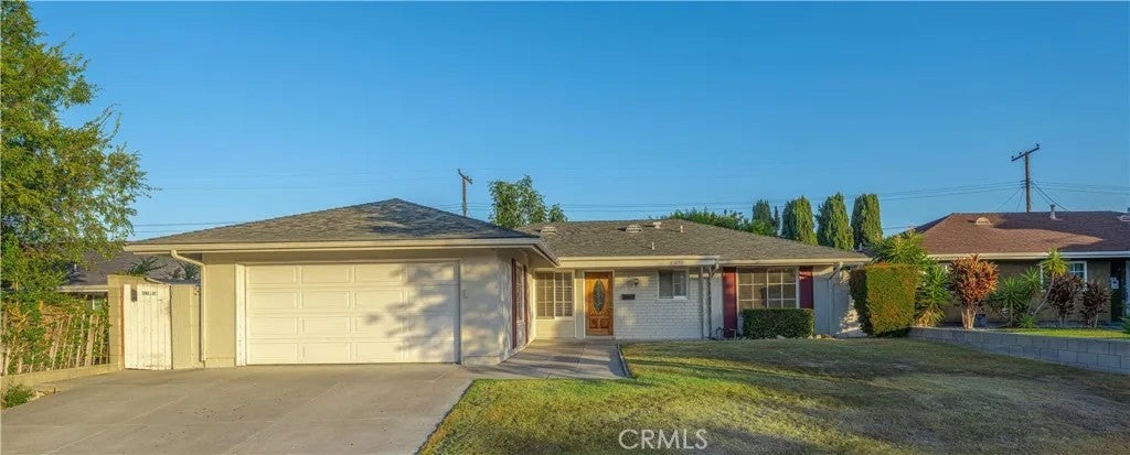 23051 Cavanaugh Road — photo