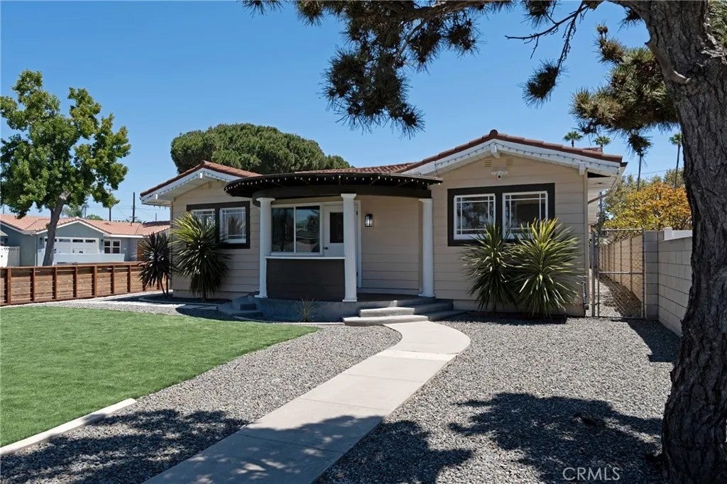 1104 W Palm Avenue — photo