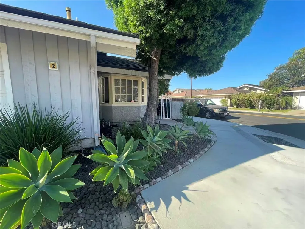 2 Redhawk, Irvine, CA 92604 — photo 3