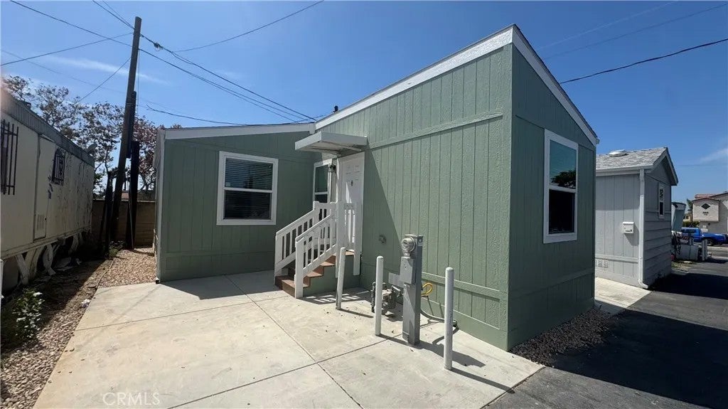 577 Palomar 4 — photo