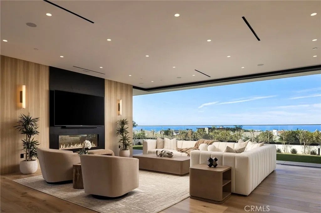 53 Montecito Drive — photo